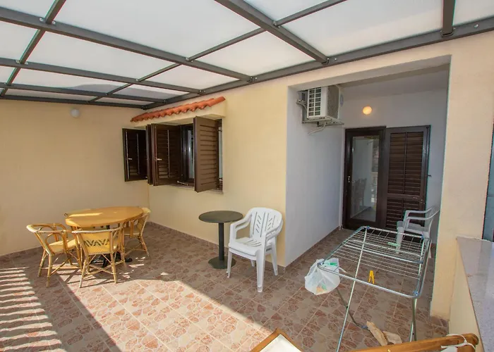 Barbara פאקוסטאן