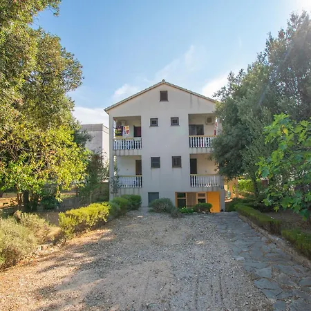 Barbara Διαμέρισμα *